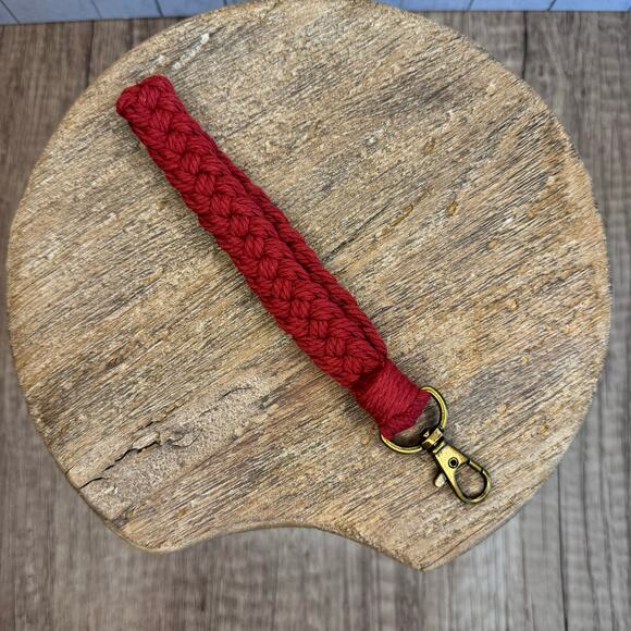 Dark Red Wristlet Purse Strap Macrame Bag Charm Keychain Accessory NEW - Picture 2 of 4